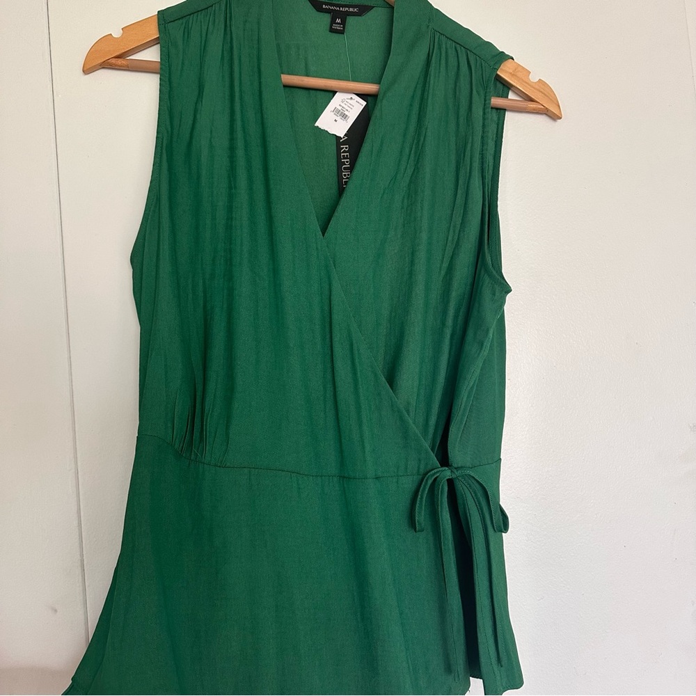 NWOT Banana Republic Green Wrap Blouse